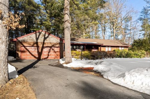 26 Nottingham Dr, Raynham, MA, 02767-1617 | Card Image