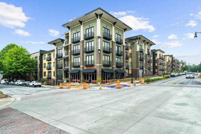 UNIT-1608 - 5300 Peachtree Rd, Condo with 2 bedrooms, 2 bathrooms and 2 parking in Chamblee GA | Image 47