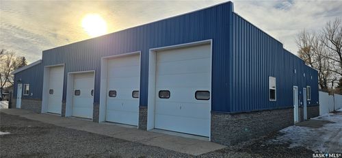 218 3rd Street, Estevan, SK, S4A0N7 | Card Image