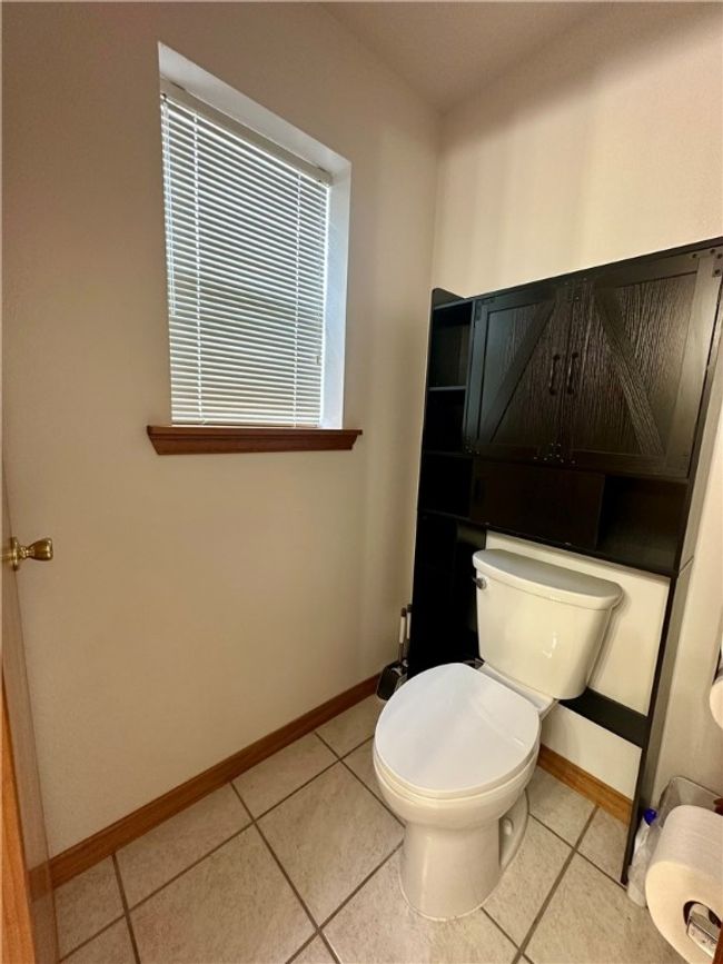 1069 Highway 72, House other with 4 bedrooms, 2 bathrooms and null parking in Three Rivers TX | Image 35
