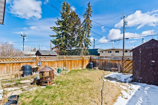 2816 38 Street Sw, Home with 7 bedrooms, 3 bathrooms and 3 parking in Calgary AB | Image 19