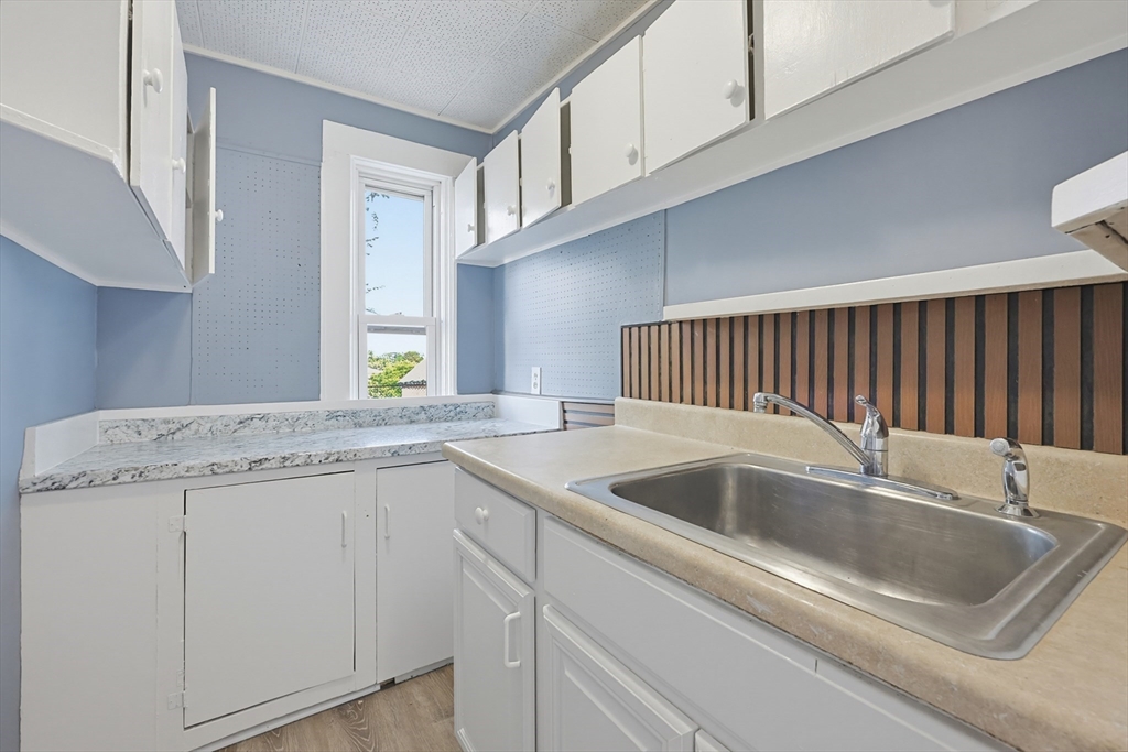 Residential Lease in Fitchburg 4