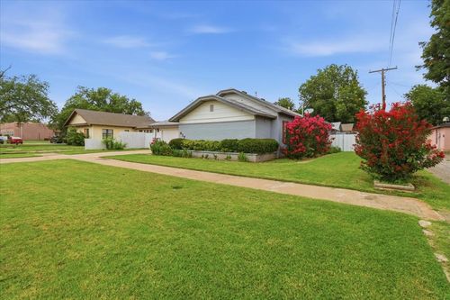 417 W Birch St, Hobart, OK, 73651-2411 | Card Image