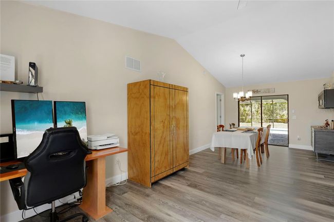 Living/Dining | Image 8