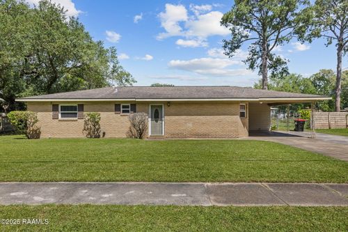 105 Birch Dr, Lafayette, LA, 70506-7063 | Card Image