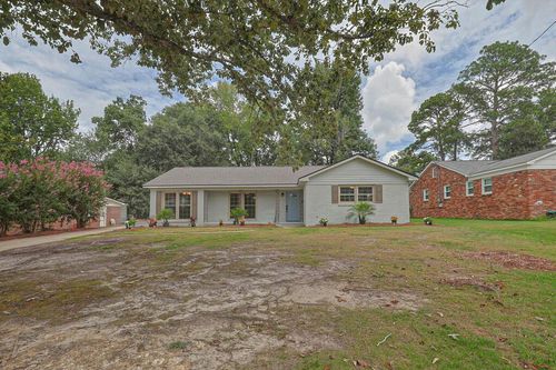 2201 Devonshire Dr, Columbus, GA, 31904-6108 | Card Image