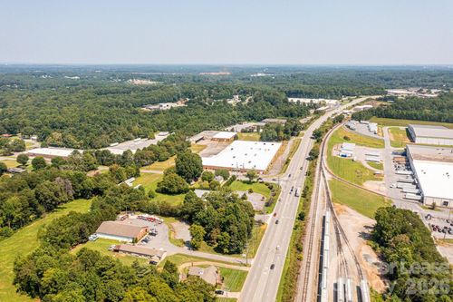102 Section House Road Nw, Hickory, NC, 28601 | Card Image