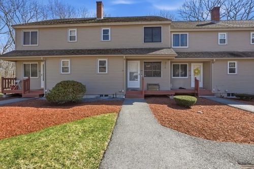 64-64 Macintosh Ln, Leominster, MA, 01453-4579 | Card Image