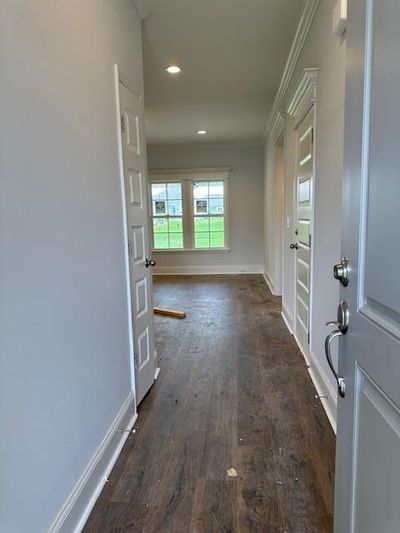 Front hallway | Image 2