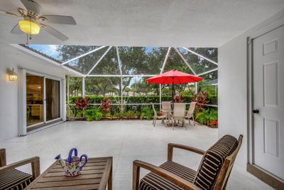 5604 Red Oak Court, Townhouse with 2 bedrooms, 2 bathrooms and null parking in Palm Beach Gardens FL | Image 1