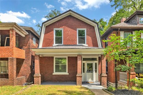 31 Demmer Ave, Pittsburgh, PA, 15221-5209 | Card Image