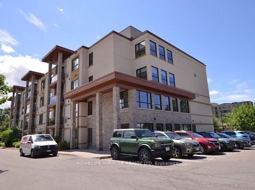 105-26 Wellington St, Saint Catharines, ON, L2R5P8 | Card Image