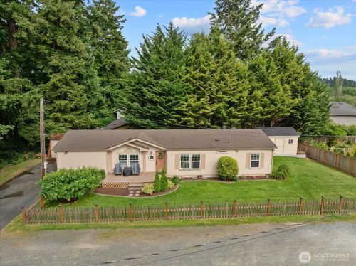 18612 72nd Avenue Ne, Kenmore, WA, 98028 | Card Image