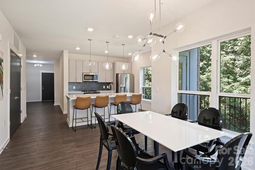 2207-3630 N Davidson St, Charlotte, NC, 28205-1351 | Card Image