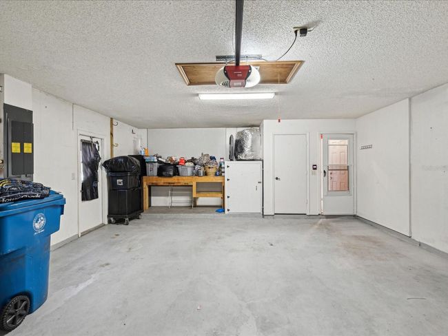 Garage | Image 42