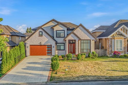 15046 76a Ave, Surrey, BC, V3S5P1 | Card Image