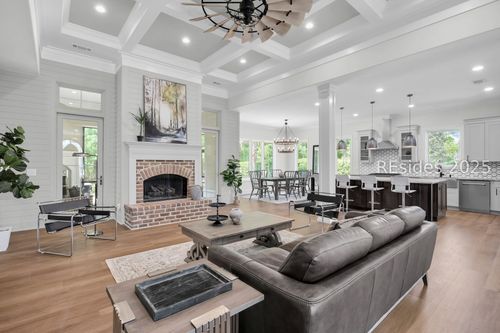 159 Farnsleigh Ave, Bluffton, SC, 29910-7957 | Card Image