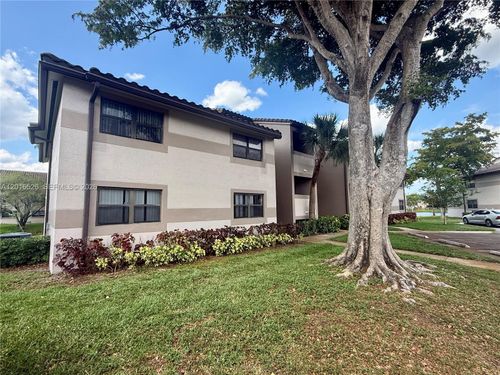 0-9827 Nob Hill Ct, Sunrise, FL, 33351-4603 | Card Image