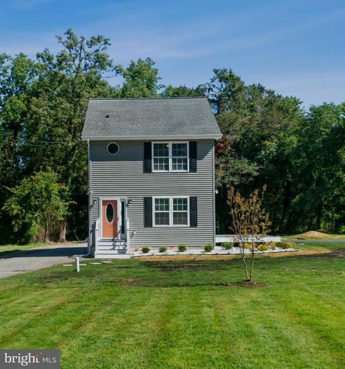 680 Chestnut Springs Ln, GLEN BURNIE, MD, 21060-8523 | Card Image