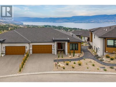 13 - 796 Kuipers Cres, Townhouse with 4 bedrooms, 3 bathrooms and 4 parking in Kelowna BC | Image 1