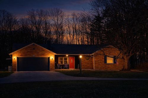 744 E Hanley Rd, Mansfield, OH, 44903-7322 | Card Image