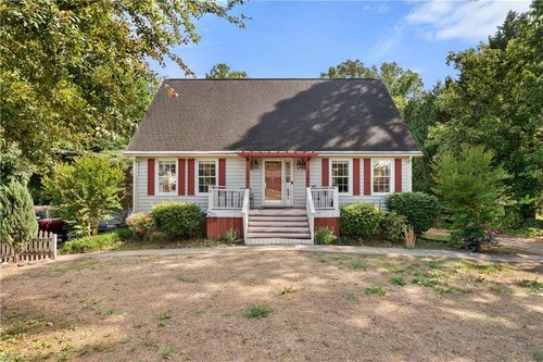 4935 Garden View Drive, Winston-Salem, NC, 27107 | Card Image