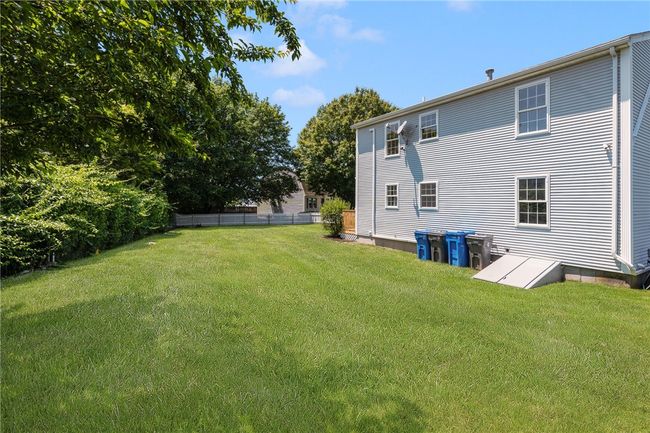 208 W View Rd, House other with 4 bedrooms, 3 bathrooms and 4 parking in Middletown RI | Image 44