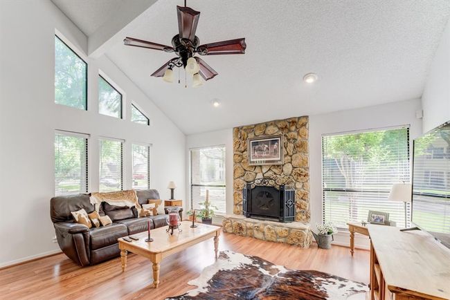 530 Kerri Leigh Ct, House other with 4 bedrooms, 3 bathrooms and 2 parking in Spring TX | Image 9