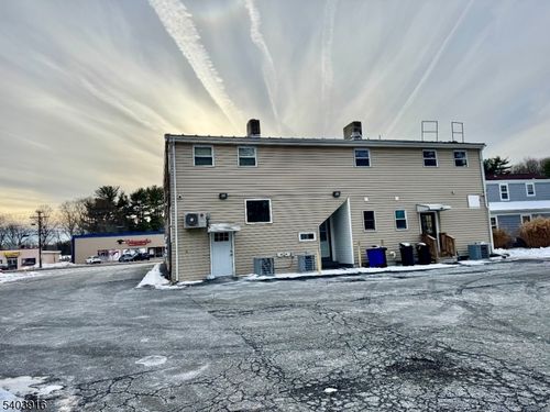 apt-1-158 State Route 10 W, Succasunna, NJ, 07876-1461 | Card Image