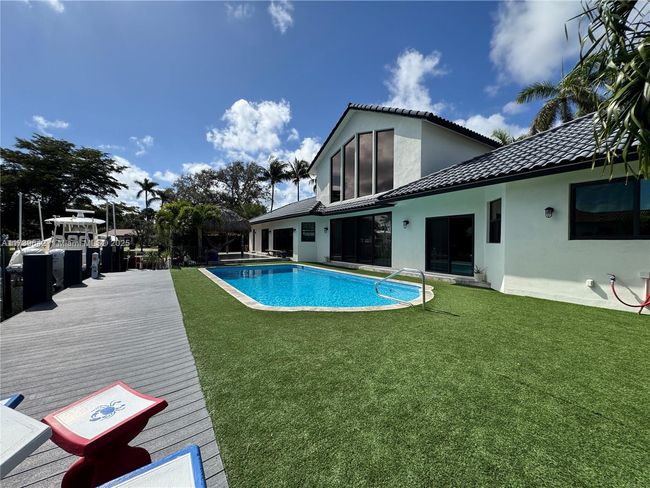 4000 Ne 23 Rd Ave, House other with 3 bedrooms, 4 bathrooms and null parking in Lighthouse Point FL | Image 34