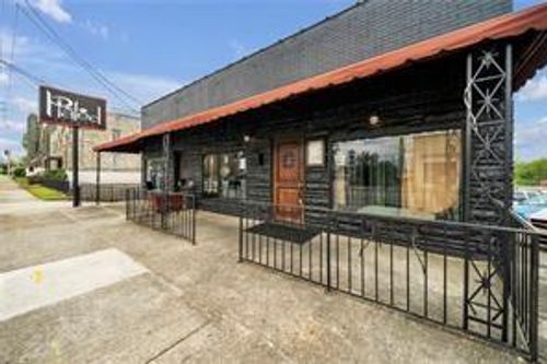 2805 E Point St, atlanta, GA, 30344-3305 | Card Image