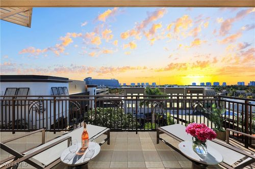 unit-5502-9115 Strada Pl, NAPLES, FL, 34108-2894 | Card Image