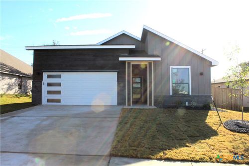 2230 Wooster St, Nolanville, TX, 76559-4755 | Card Image