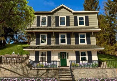11 Maine St, Lake Hopatcong, NJ, 07849-1669 | Card Image