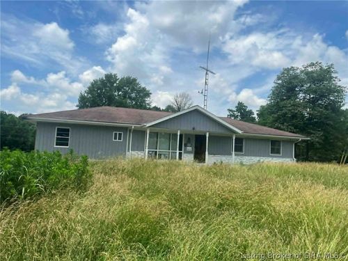 2018 S Peggy Ln, Scottsburg, IN, 47170-6042 | Card Image