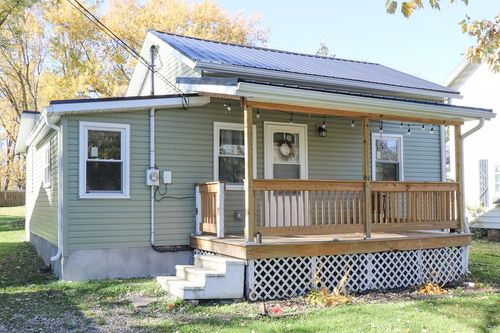 461 Tracy St, Mansfield, OH, 44903-1055 | Card Image