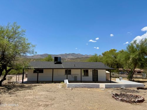 32600 S Maggie Mine Rd, Black Canyon City, AZ, 85324-9620 | Card Image