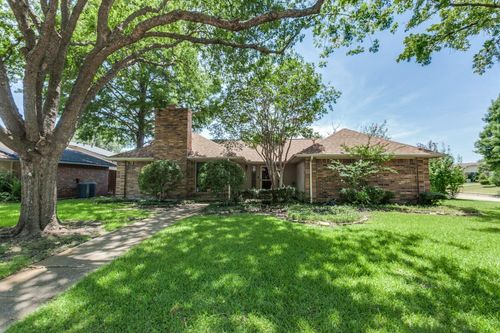 2000 Geneva Dr, Richardson, TX, 75081-2637 | Card Image