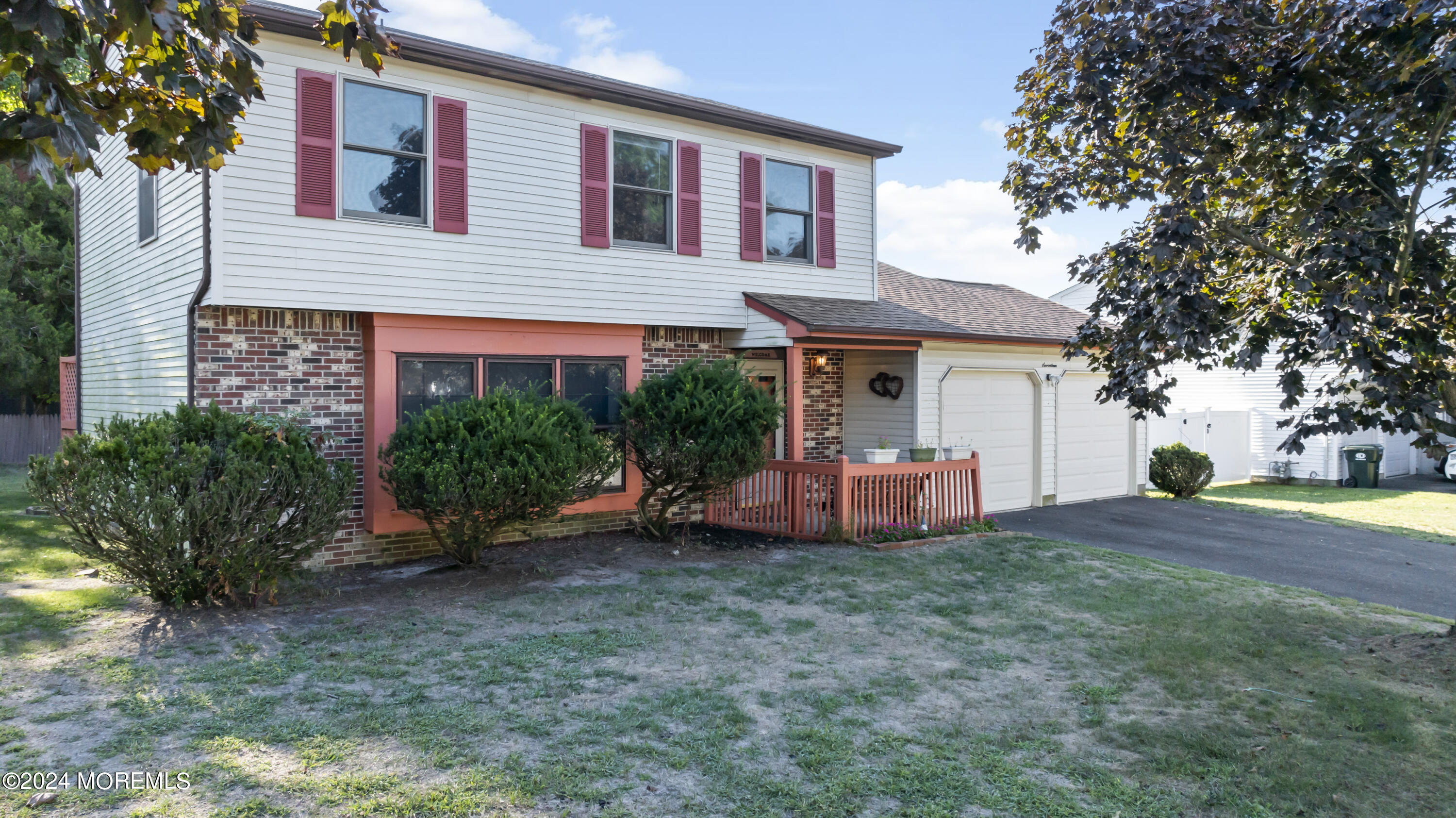Regina Dr, Howell, NJ 07731