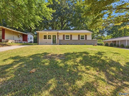 2111 Atkins Dr Nw, Huntsville, AL, 35810-2059 | Card Image