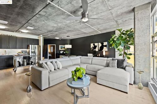 apt-720-311 Oak St, Oakland, CA, 94607-4613 | Card Image