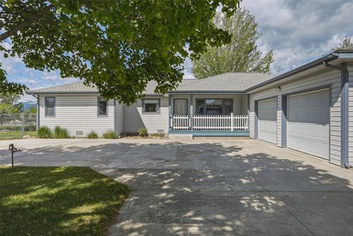 1105 College St, Stevensville, MT, 59870-2908 | Card Image