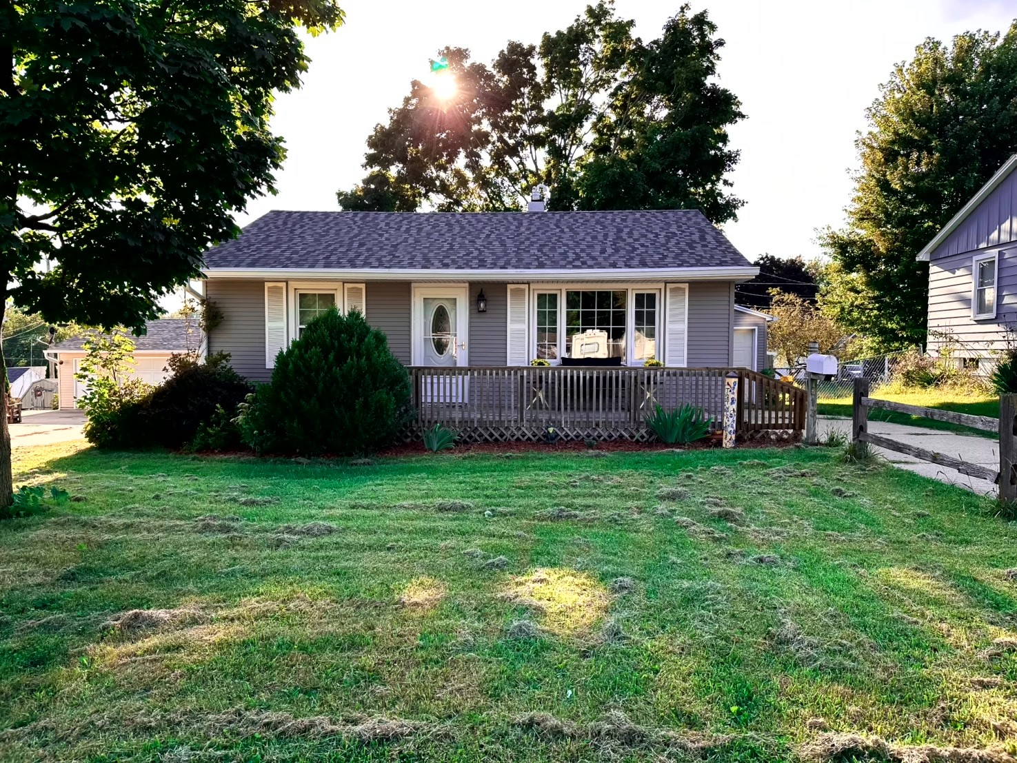 20th St, Newton, IA 50208