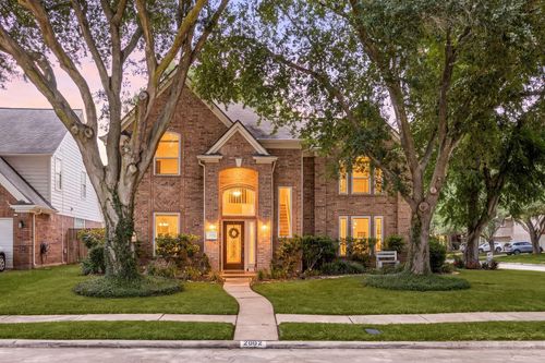 2002 Cannonbury Ln, Richmond, TX, 77406-6728 | Card Image