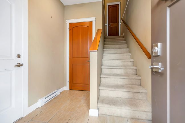 8 - 8068 207 Street, Townhouse with 3 bedrooms, 3 bathrooms and 3 parking in Langley BC | Image 4