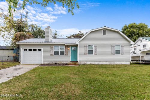 474 Hunting Green Dr, Jacksonville, NC, 28546-9137 | Card Image