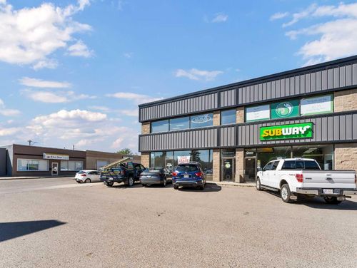 202a-140 Maple Ave Se, Medicine Hat, AB, T1A8C1 | Card Image