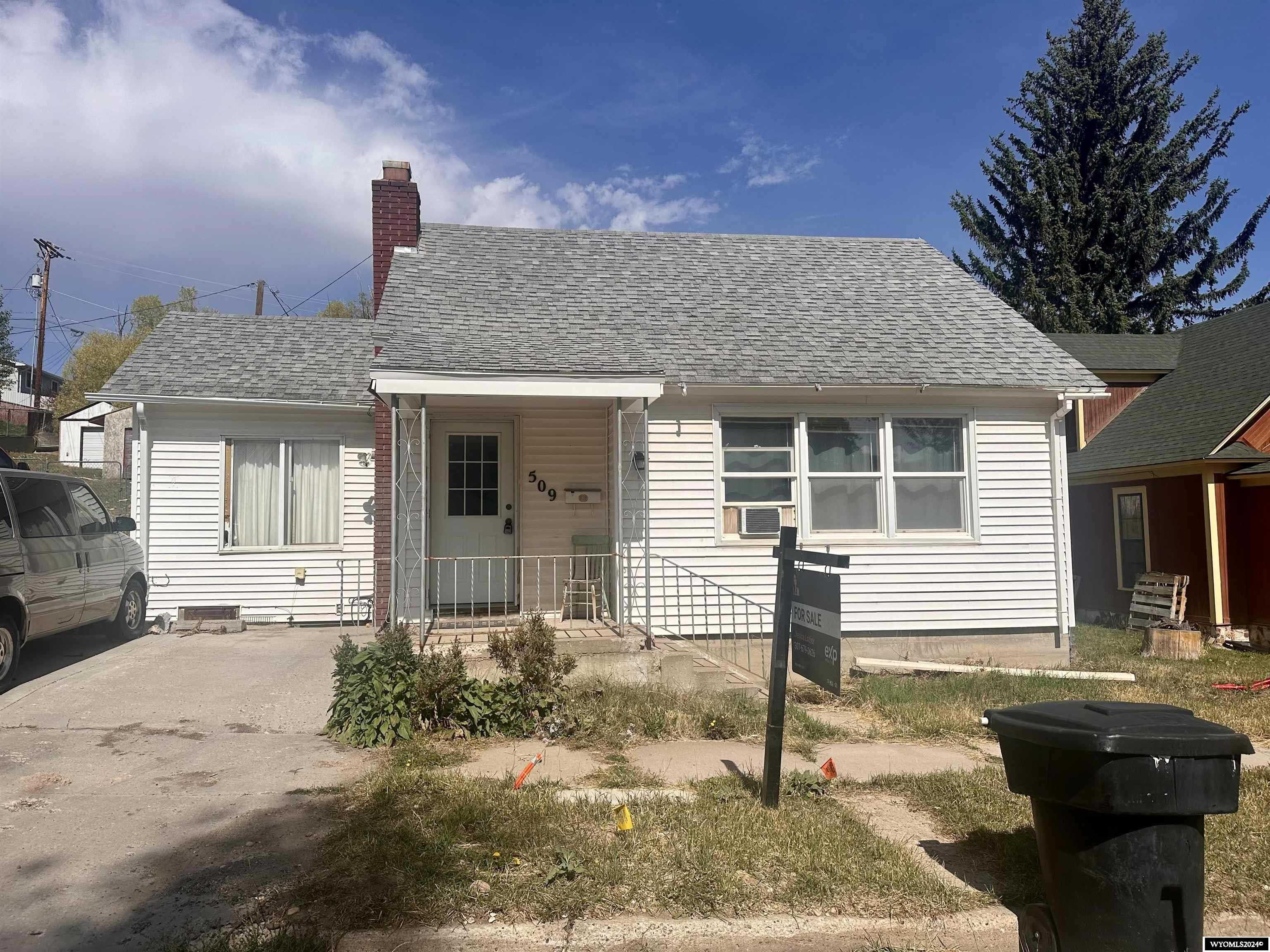 Sapphire St, Kemmerer, WY 83101