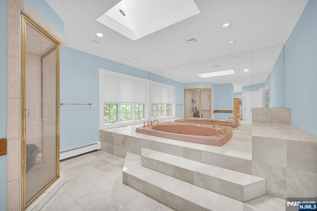 326 Ridge Rd, House other with 4 bedrooms, 4 bathrooms and null parking in Cedar Grove NJ | Image 35