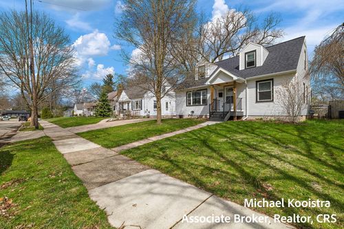 1138 Orchard Ave Se, Grand Rapids, MI, 49506-3547 | Card Image